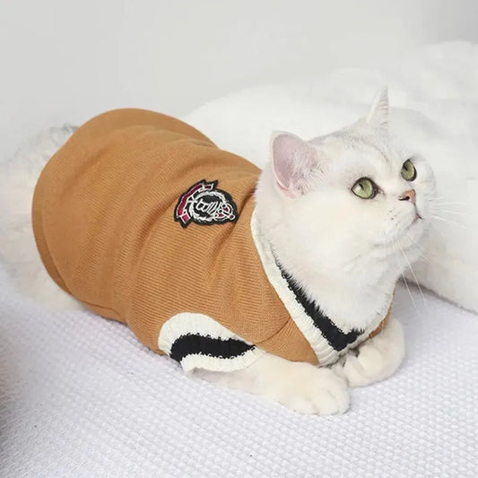 Cozy Dog and Cat Hooded Sweatshirt for Winter Wear