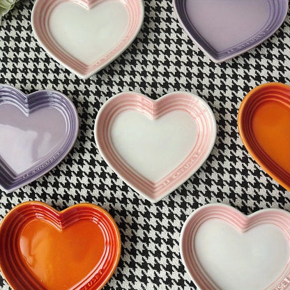 Heart-Shaped Ceramic Cat Bowl for Small Pets - Anti Vomiting