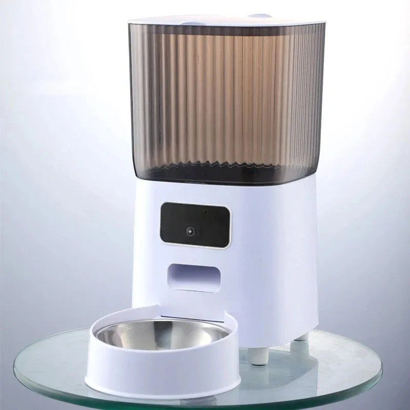 Automatic Cat Feeder with Camera and Voice Recorder