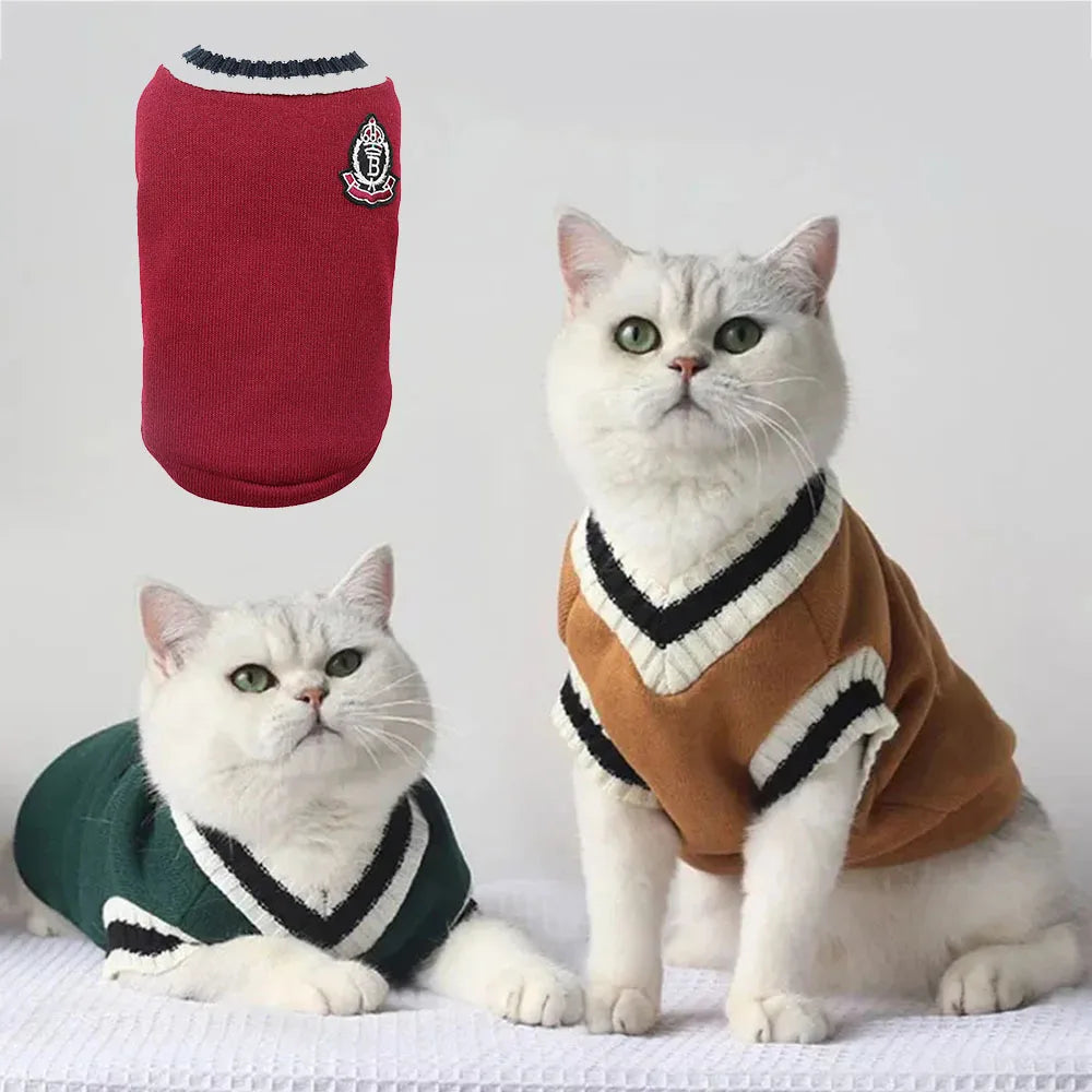Cozy Dog and Cat Hooded Sweatshirt for Winter Wear