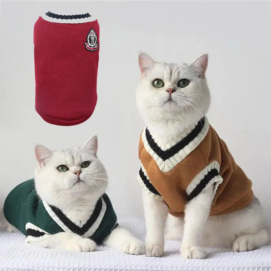 Cozy Dog and Cat Hooded Sweatshirt for Winter Wear
