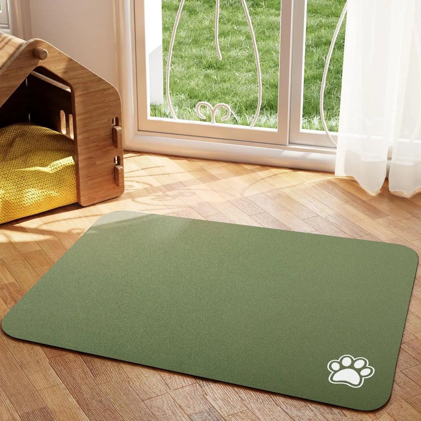 Absorbent Pet Feeding Mat for Dogs and Cats - Easy to Clean