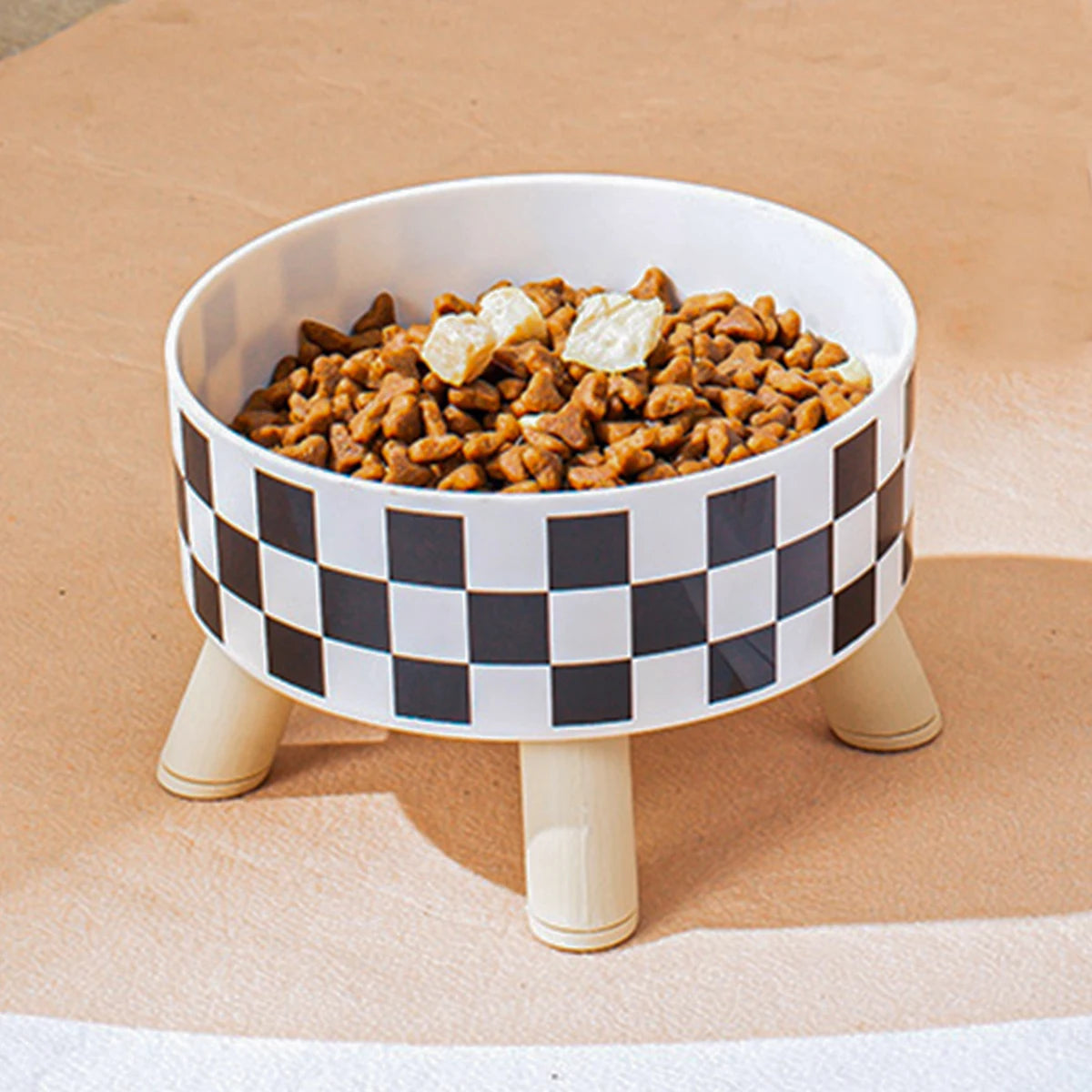Polka Dot Non-Slip Plastic Pet Bowl for Cats and Dogs