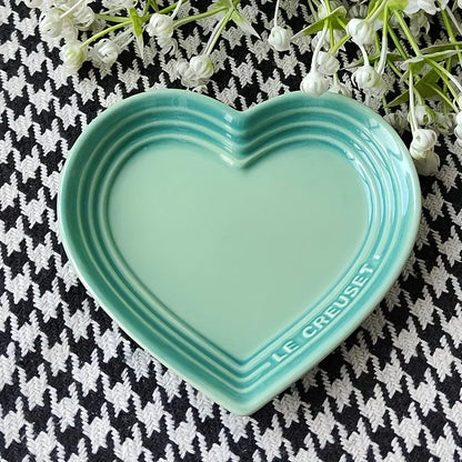 Heart-Shaped Ceramic Cat Bowl for Small Pets - Anti Vomiting