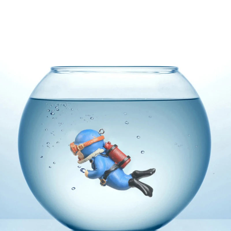 Realistic Floating Diver Ornament for Fish Tank Decoration
