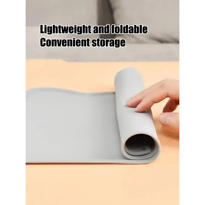 Non-Slip Silicone Pet Feeding Mat for Dogs and Cats