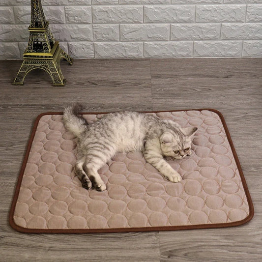 Breathable Cooling Mat for Cats and Puppies - Pet Bed Blanket