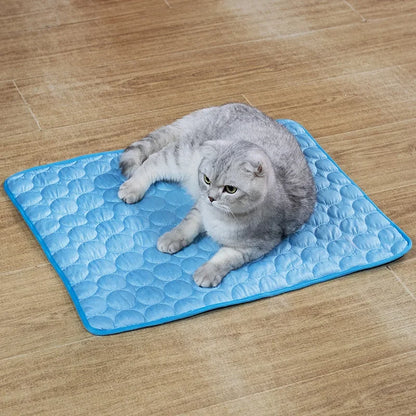 Breathable Cooling Mat for Cats and Puppies - Pet Bed Blanket