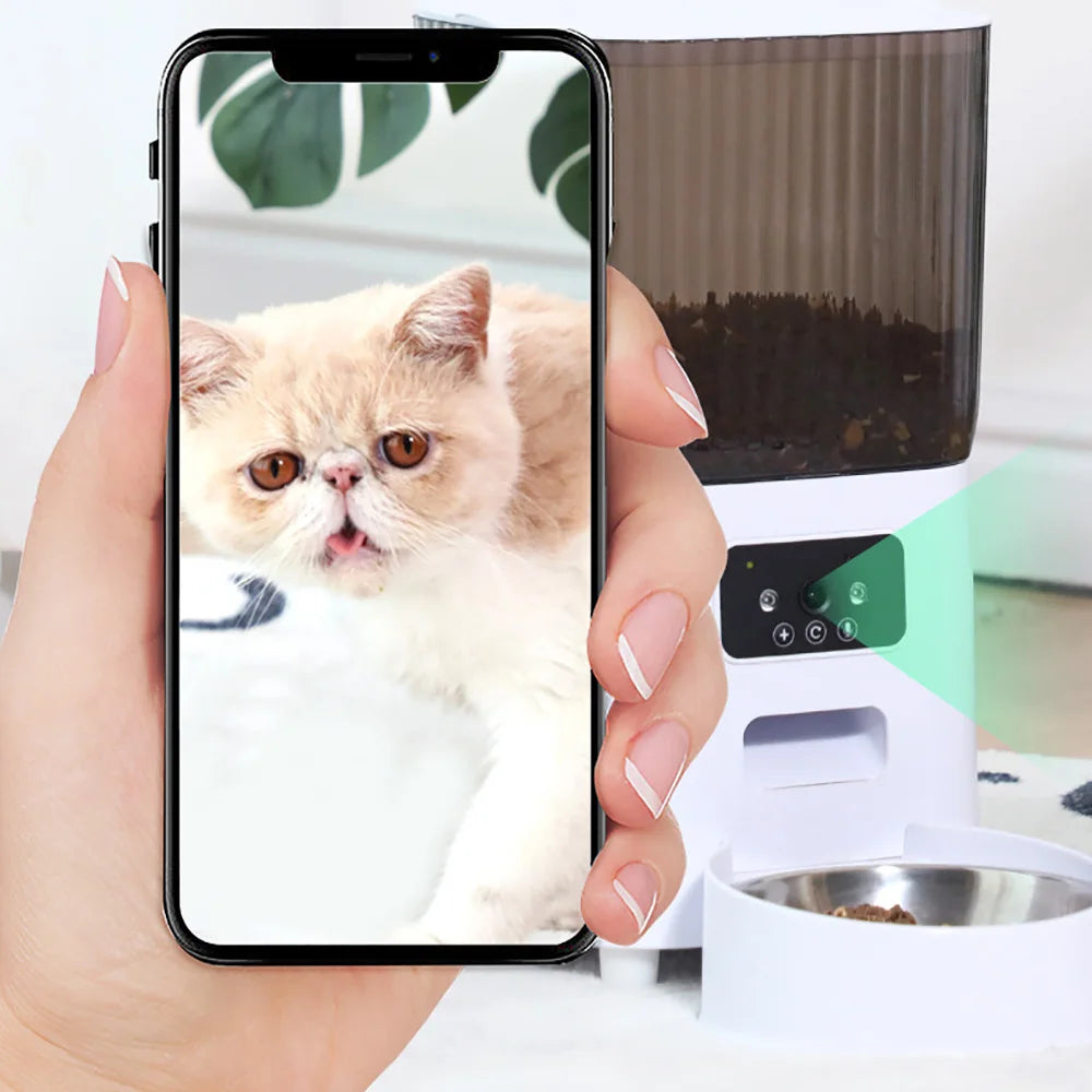 Automatic Cat Feeder with Camera and Voice Recorder