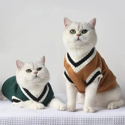 Cozy Dog and Cat Hooded Sweatshirt for Winter Wear